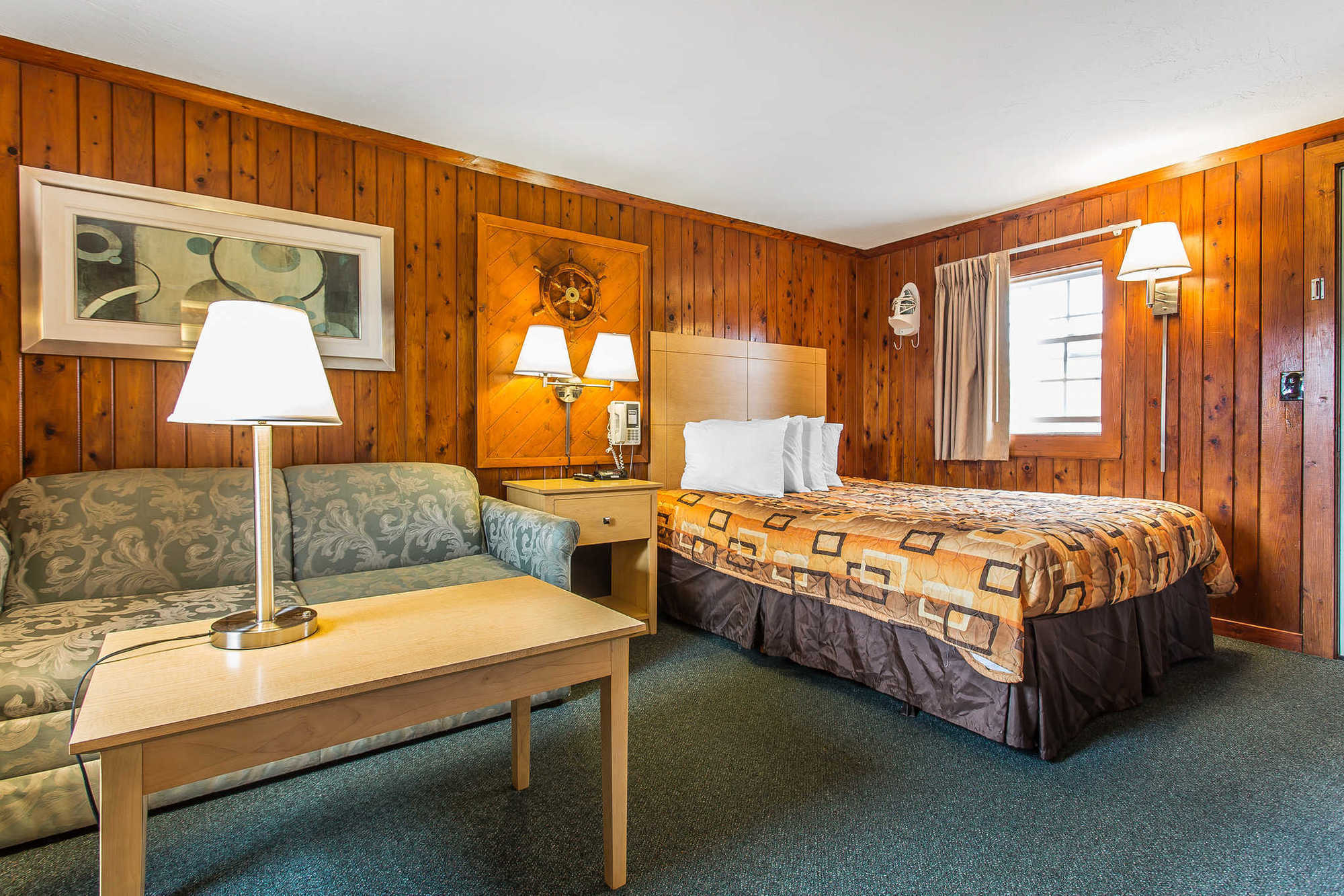 Rodeway Inn & Suites ナグス・ヘッド 部屋 写真