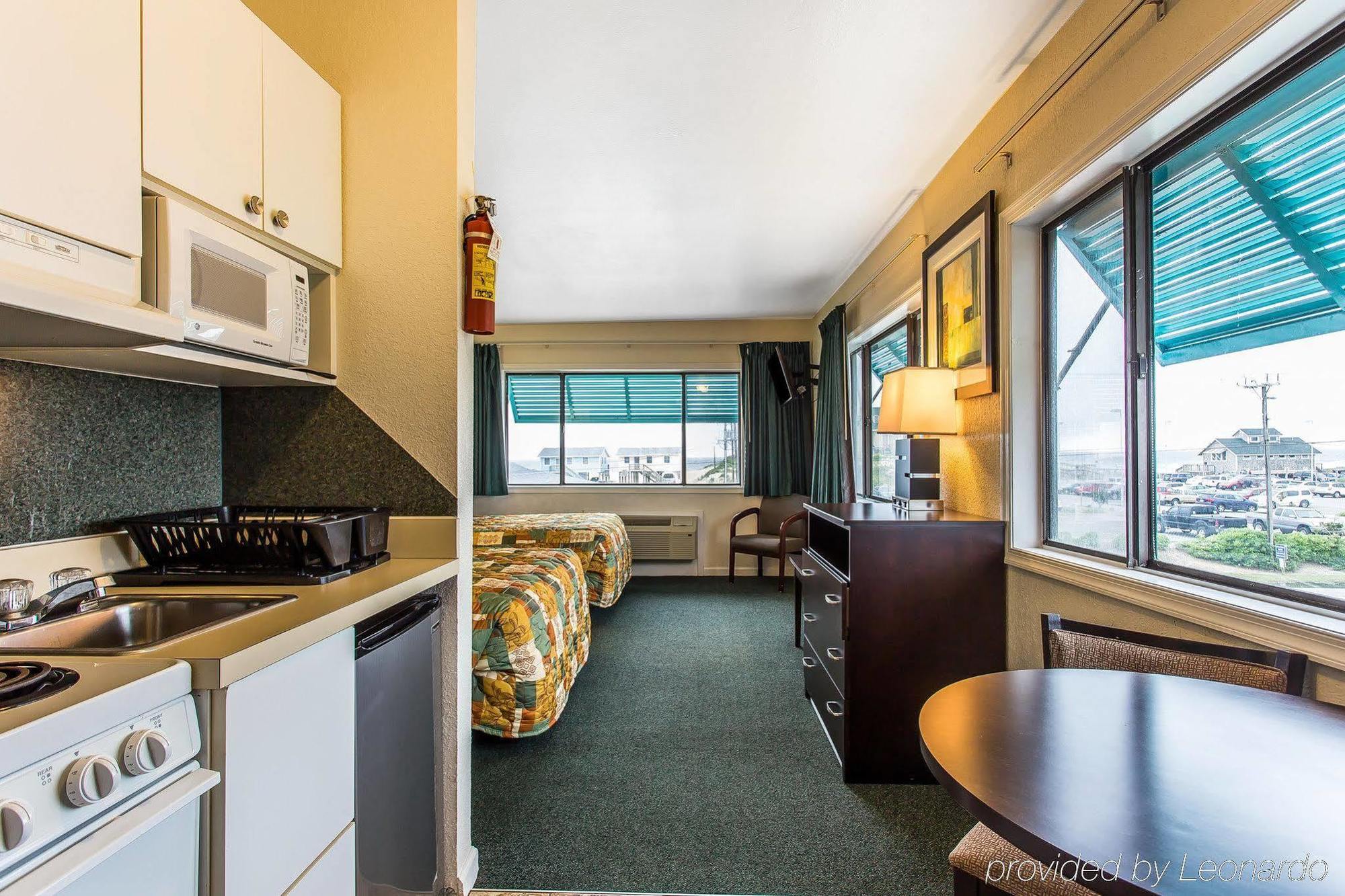 Rodeway Inn & Suites ナグス・ヘッド エクステリア 写真
